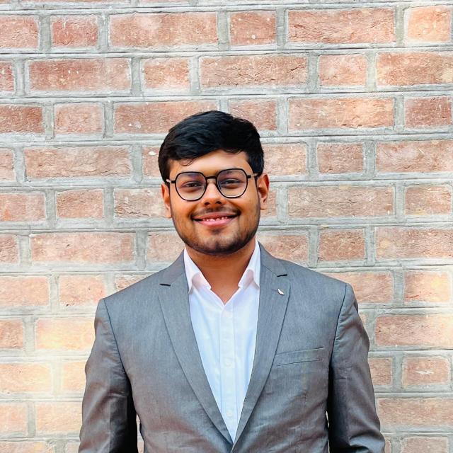 Krithik Dutta headshot